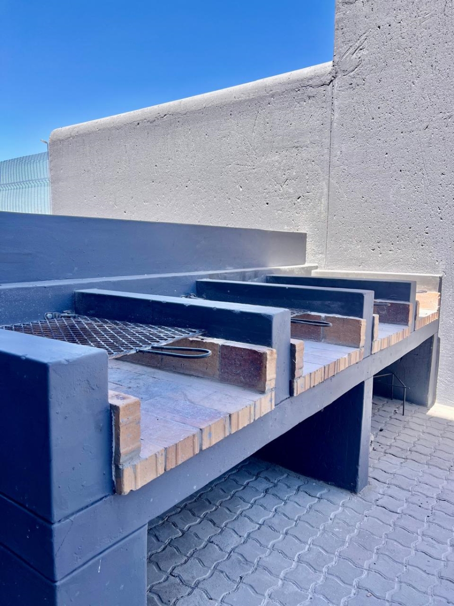 1 Bedroom Property for Sale in Olifantskop Western Cape